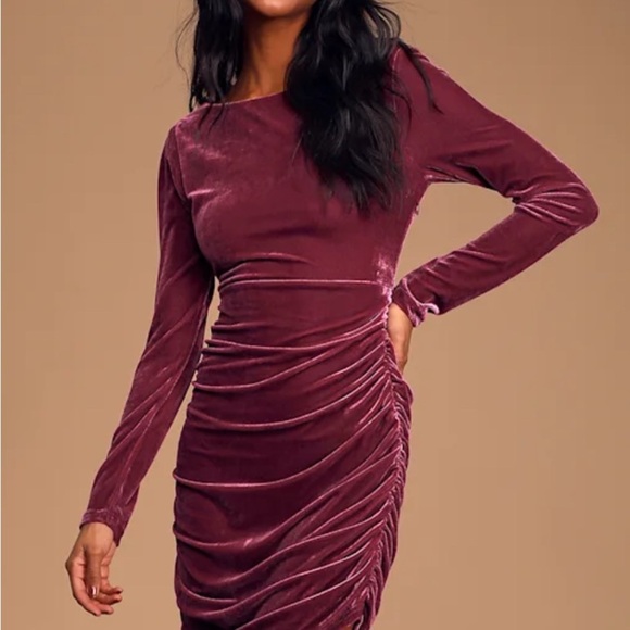 Lulus Dresses & Skirts - Lulus Elegant Velvet Long Sleeve Dress in Rich Mauve Purple Sz XS